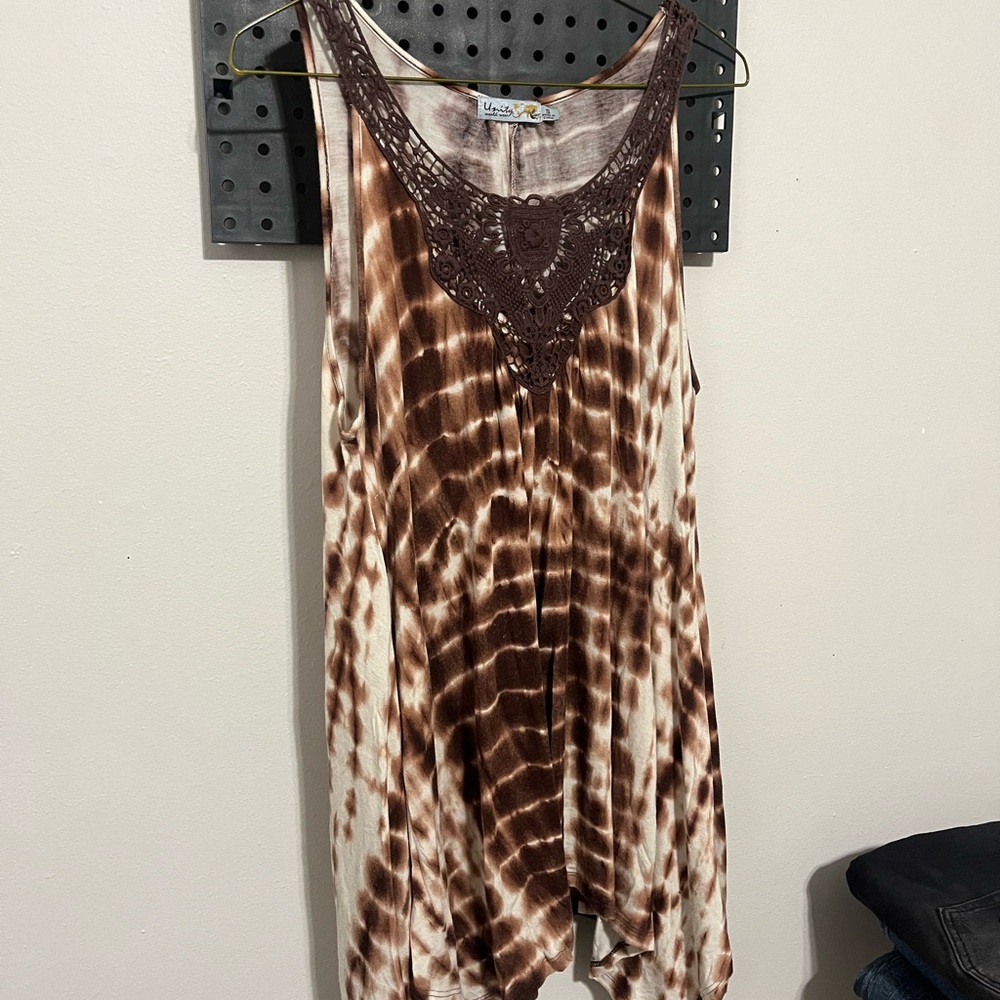 Unity World Wear Brown & Cream Tie-Dye Sleeveless Tunic with Crochet Neckline